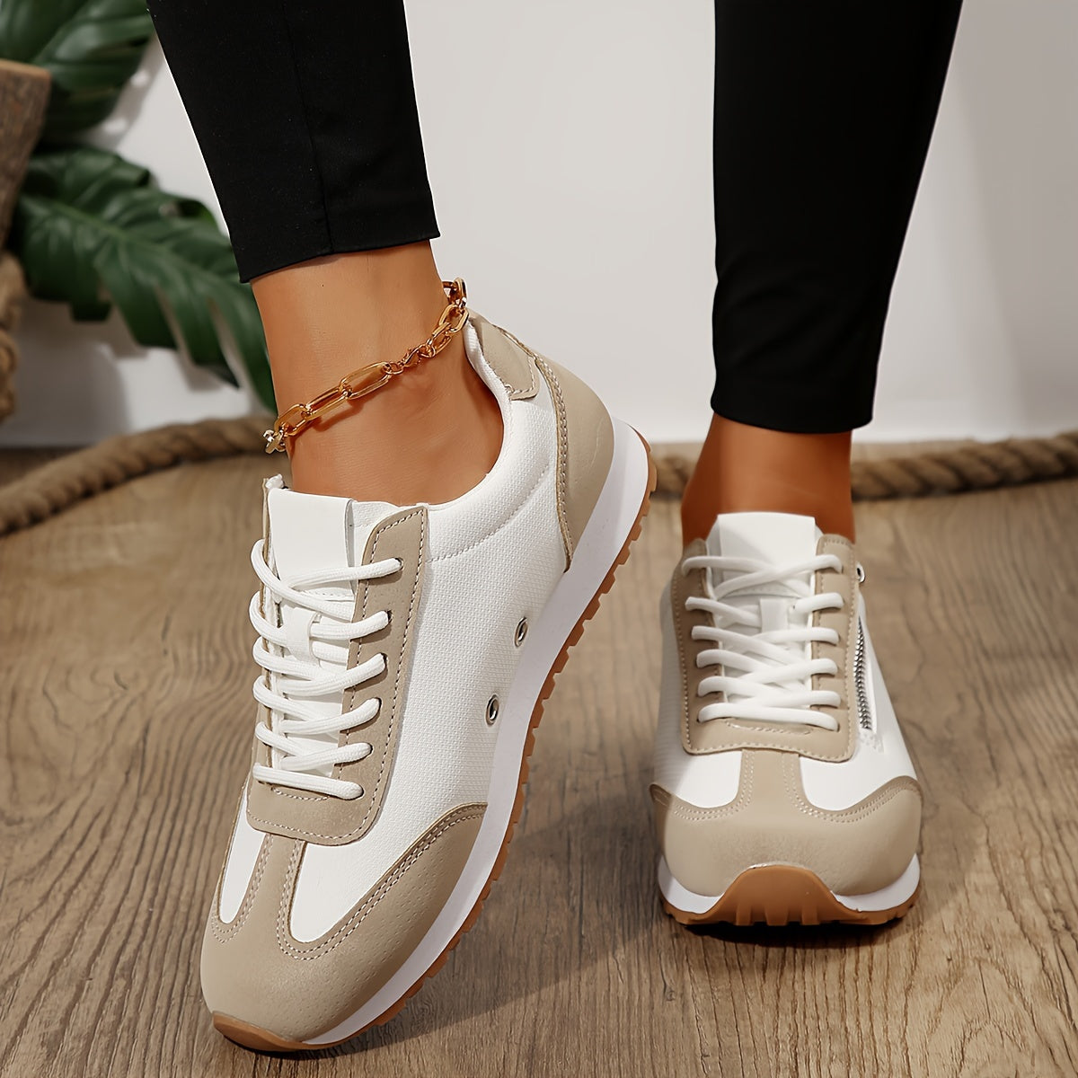 Beżowo-białe sneakersy Siena – klasyka z nutą elegancji