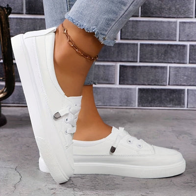 Liva Sneakers – Czysta biel, czysty styl