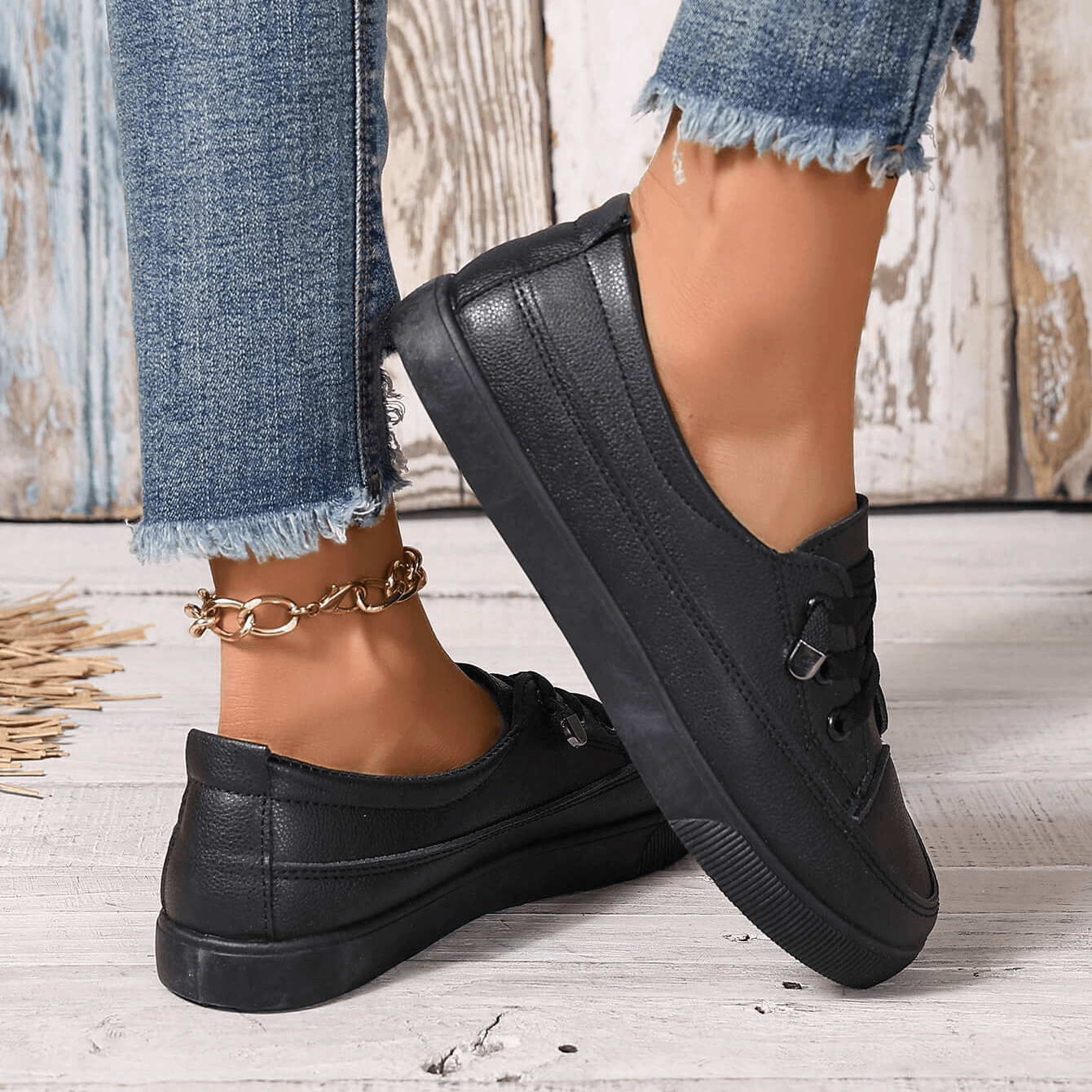 Liva Sneakers – Czysta biel, czysty styl
