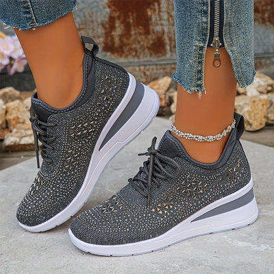 Buty Sportowe Glamy – Komfort w blasku stylu