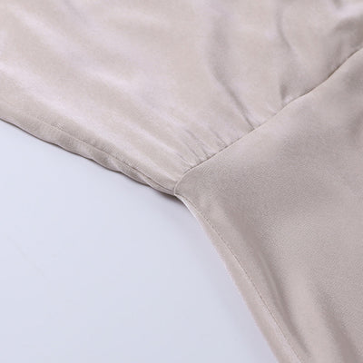 Noiré – Elegancka sukienka maxi z głębokim rozcięciem