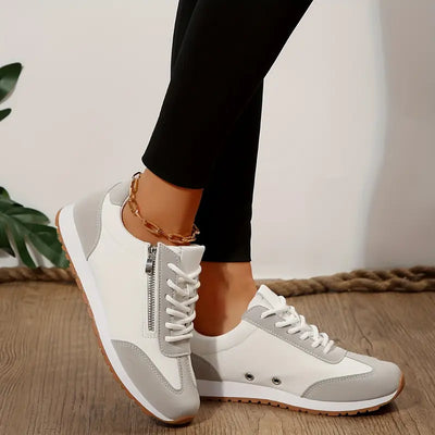 Beżowo-białe sneakersy Siena – klasyka z nutą elegancji