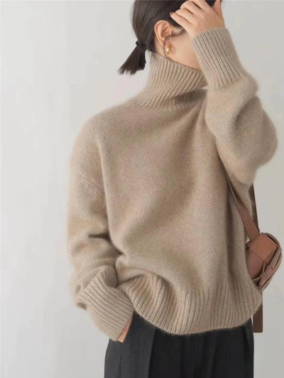 Lana Sweter – Klasyczny golf w stylu minimalistycznym