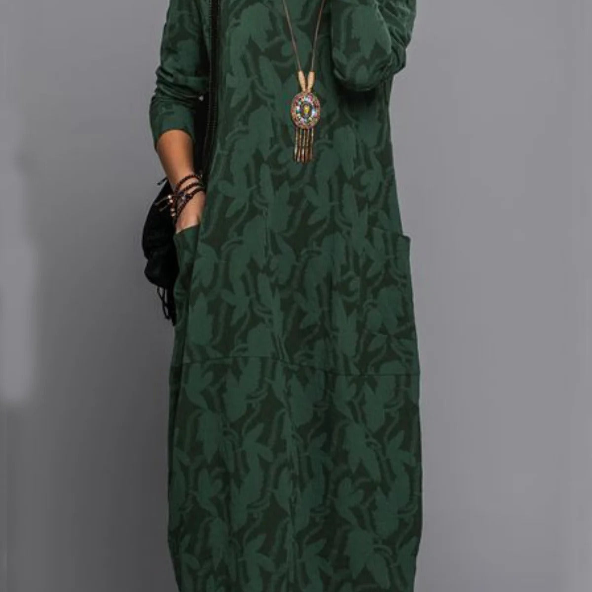 Iwona – Zielona sukienka o luźnym kroju