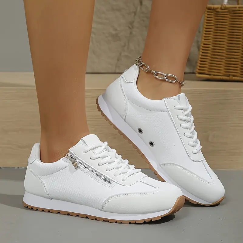 Beżowo-białe sneakersy Siena – klasyka z nutą elegancji